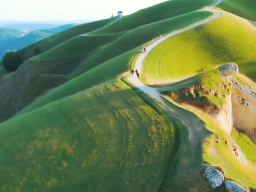 frame horizontal 015.jpg