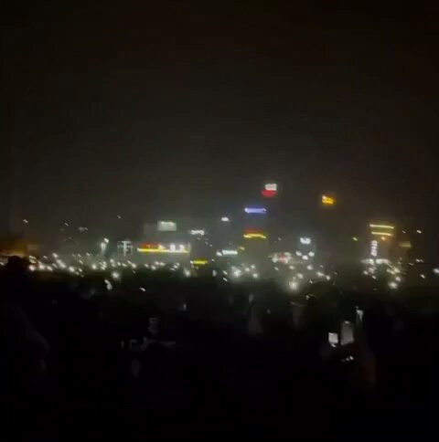pzg LKgVAjSoqzXX.jpg