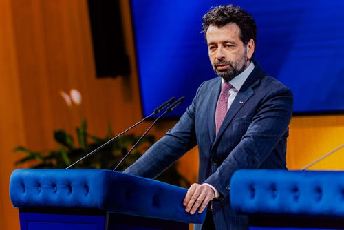 615936619 1458060522350519 5413903311040147677 n.jpg?stp=dst jpg s590x590 tt6& nc cat=108& nc cb=99b.jpg