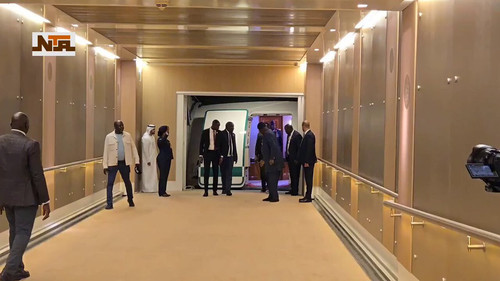 8CeuVvjeT8nNFN s.jpg