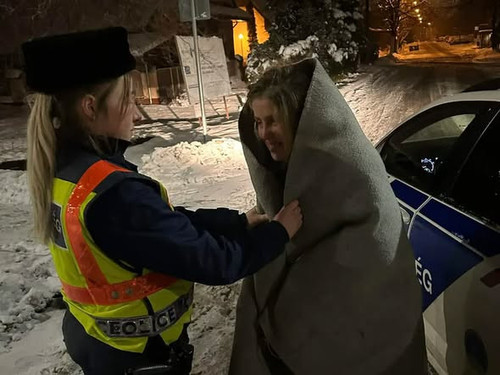 616189108 1210760537912440 6308503412347008718 n.webp?stp=dst jpg s590x590 tt6& nc cat=107&ccb=1 7& .jpg