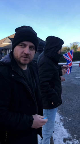 lzHfs2G JmM0U9Ba.jpg