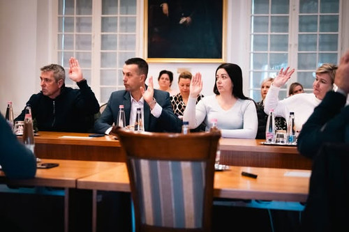 615340016 1206435318141753 8659628634653209088 n.jpg?stp=dst jpg s590x590 tt6& nc cat=104&ccb=1 7& n.jpg