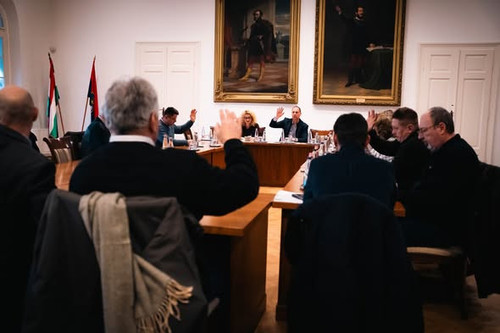 615209360 1206435308141754 1830211244011681146 n.jpg?stp=dst jpg s590x590 tt6& nc cat=103&ccb=1 7& n.jpg