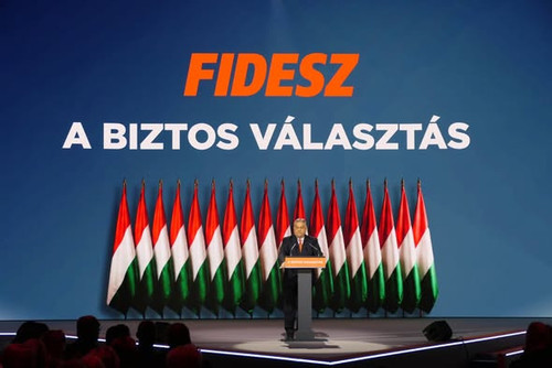 613728679 1312122304054428 8369921971935115835 n.jpg?stp=dst jpg s590x590 tt6& nc cat=110&cb2=99be92.jpg