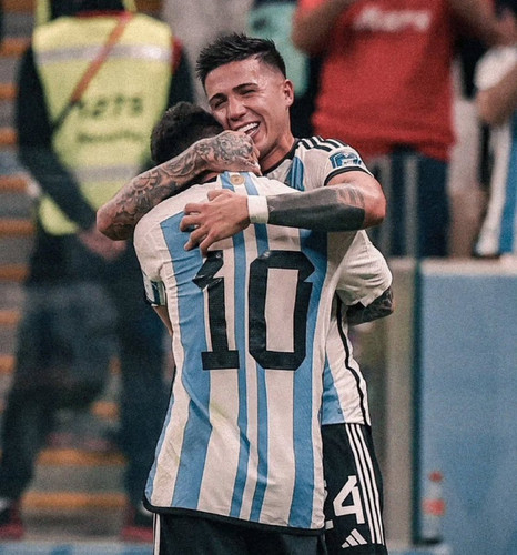 G bdh9AbwAAlTg6?format=jpg.jpg