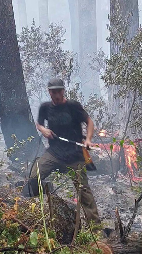 c4TQ3l3QXZHYntQZ.jpg