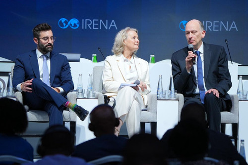 G cqmi3aMAATARI?format=jpg.jpg