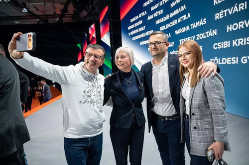 614761183 1499303141564257 7781574147633495984 n.jpg?stp=dst jpg s590x590 tt6& nc cat=100& nc cb=99b.jpg