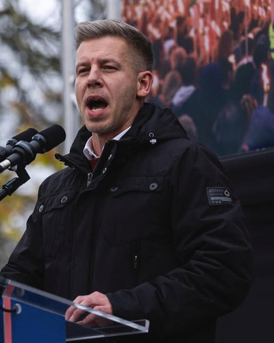 615217695 1209845644670596 7145807060254892696 n.jpg?stp=dst jpg s640x640 tt6& nc cat=111&ccb=1 7& n.jpg