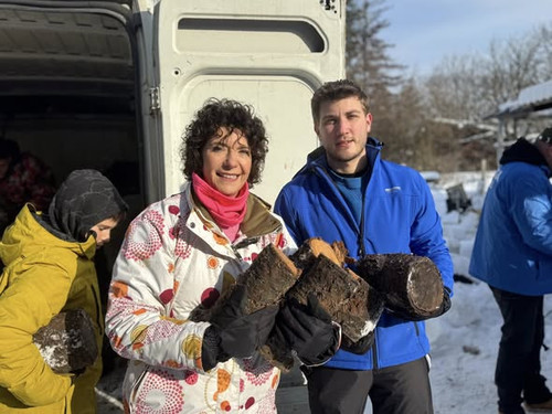 614948209 1411040610378033 4770507719461422973 n.jpg?stp=cp6 dst jpg s590x590 tt6& nc cat=106& nc cb.jpg