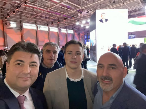 614897970 1397244611865334 1150841464185509121 n.jpg?stp=dst jpg s590x590 tt6& nc cat=109&ccb=1 7& n.jpg