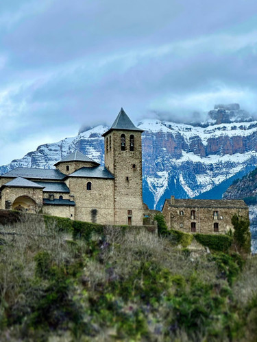 G XhhF5WEAAsp8y?format=jpg.jpg