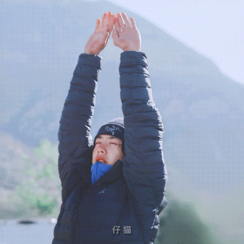 0073SZRngy1i96ojbbc8hg30f80f84r6.gif