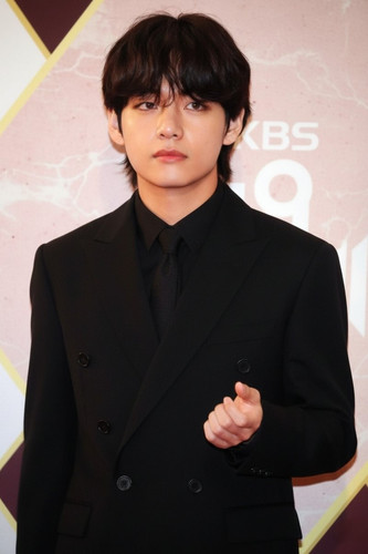 G bJjdXWQAA76th?format=jpg.jpg