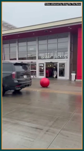 U snTIurkz2AUsFa.jpg