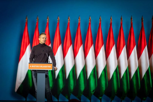 614412698 1421249229792710 8675628794286480743 n.jpg?stp=dst jpg p180x540 tt6& nc cat=100& nc cb=99b.jpg