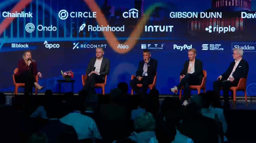 PstojXkb9V0U6vA .jpg