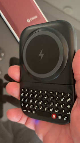 naJK ur5SxY4ruar.jpg