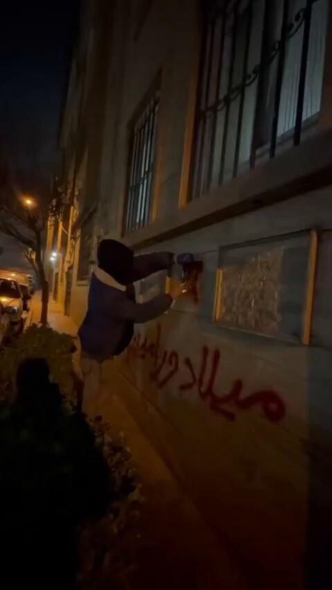 ZhCO 2oG7CDg8beK.jpg