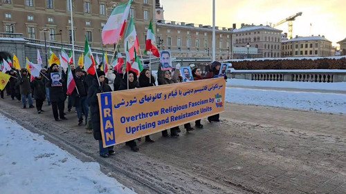 byO4cK4d0 iZGvS8.jpg