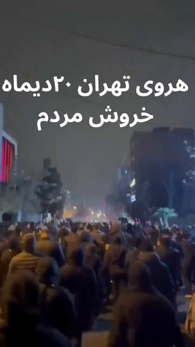 BGBt8TUR8Snlhd2v.jpg