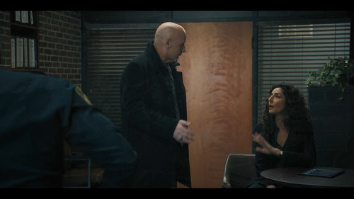 Mayor.of.Kingstown.S04E02.Promises.to.Keep.1080p.SKST.WEB DL.CZ EN.DD+5.1.x264 My.mkv 20260104 17435.jpg