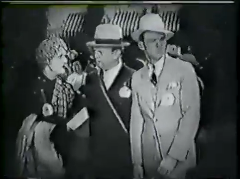 cap The Lemon Drop Kid (1934) t00 00 03 50 01.png