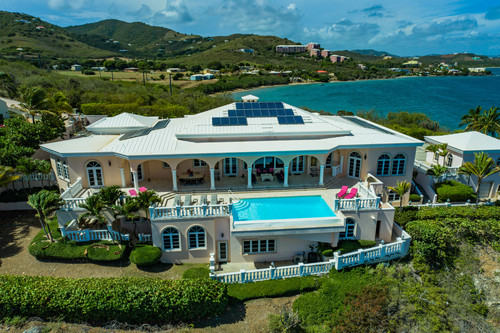 Luxury 7-Bedroom Oceanfront Vacation Retreat.jpg