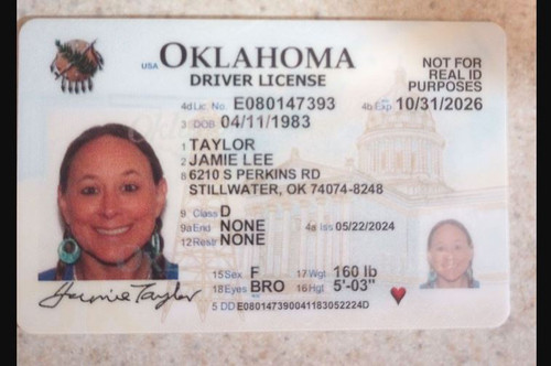 Jamie Lee Taylor license image.jpg