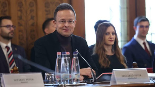 594122285 1223284972948868 7521785274386918688 n.jpg?stp=dst jpg s590x590 tt6& nc cat=107&ccb=1 7& n.jpg