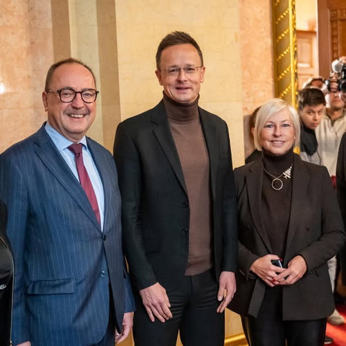 594047130 1223284759615556 1694835773828606785 n.jpg?stp=dst jpg s590x590 tt6& nc cat=109&ccb=1 7& n.jpg