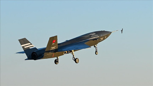 G7FkxEsWYAAP Fx.jpg