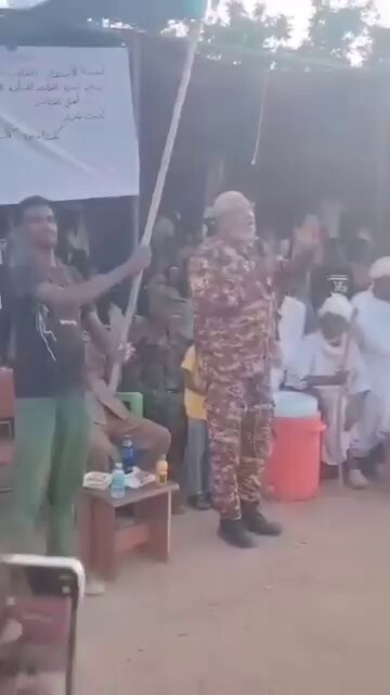 RZFX0Duvj gIENRF.jpg