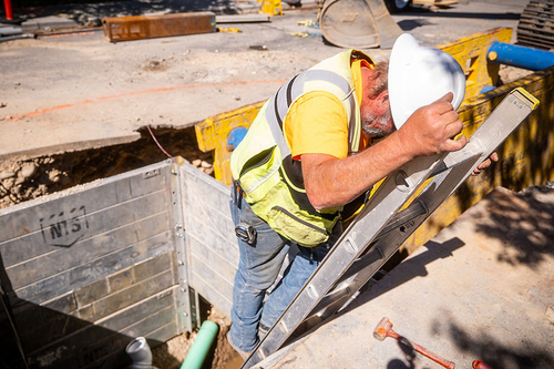 Hire Expert Dirt Work Contractor for Grading and Excavation.png