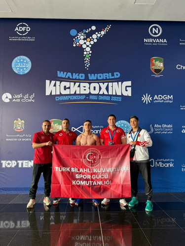 G7FmBV8WcAA q8 .jpg
