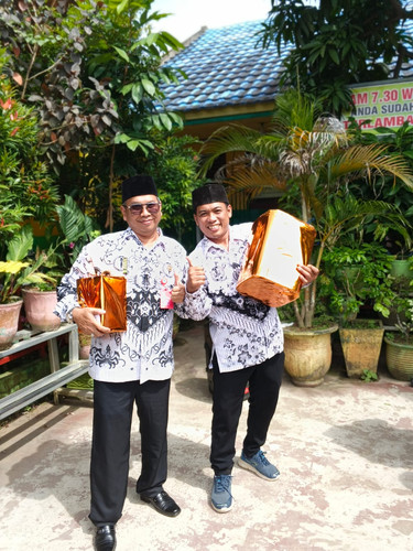 Emas batangan.jpg