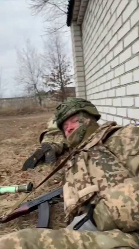 Gzj3pff8a9cV1Na6.jpg