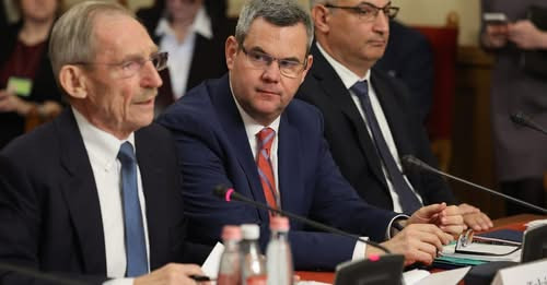 592290908 3766267113669161 8805492936287567225 n.jpg?stp=c0.5x0.5f dst jpg flffffff p500x261 q75 tt6.jpg