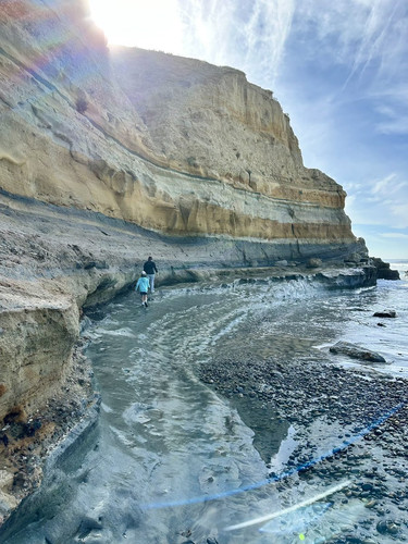 Gey8 5zbMAEAupn?format=jpg.jpg