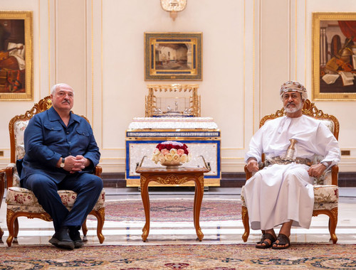 G7FQNEyakAAEF78.jpg