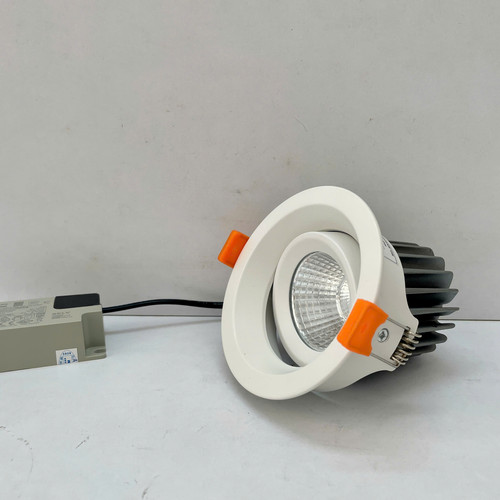 den downlight am tran chieu diem led philips inside idl1310 led10 nw 10w D85 4000K IP44 CRI90 2.jpg
