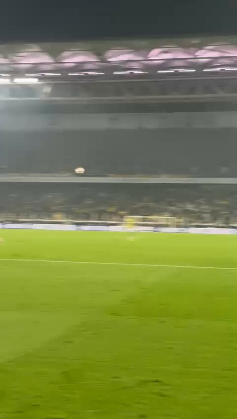 nHewXRbCBO vEU7P.jpg