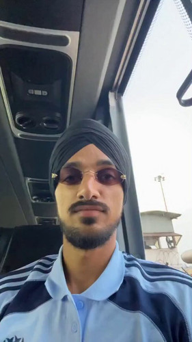 nux57lmmCKYf7Ane.jpg