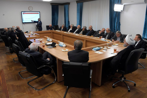 G7Bk y6X0AACYFW.jpg