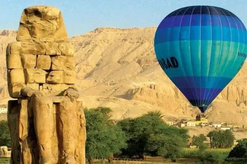 Best sunrise hot air balloon Luxor.webp