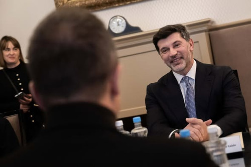 590076247 1374253867501236 4800635269454586134 n.jpg?stp=dst jpg s590x590 tt6& nc cat=110&ccb=1 7& n.jpg