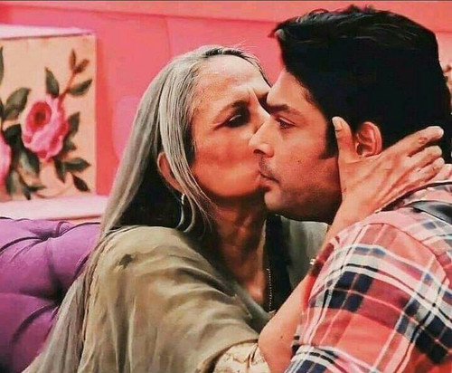 G60jZqEa0AAx Wh?format=jpg.jpg