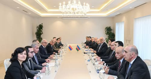 154564067925578148?url=https%3A%2F%2Fwww.baki xeber.com%2Fmedia%2F2025%2F12%2F01%2Fgorush.jpg%3Fv%3D.jpg