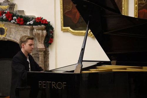 593283437 1342184114381985 875408165235296241 n.jpg?stp=dst jpg s590x590 tt6& nc cat=108&ccb=1 7& nc.jpg